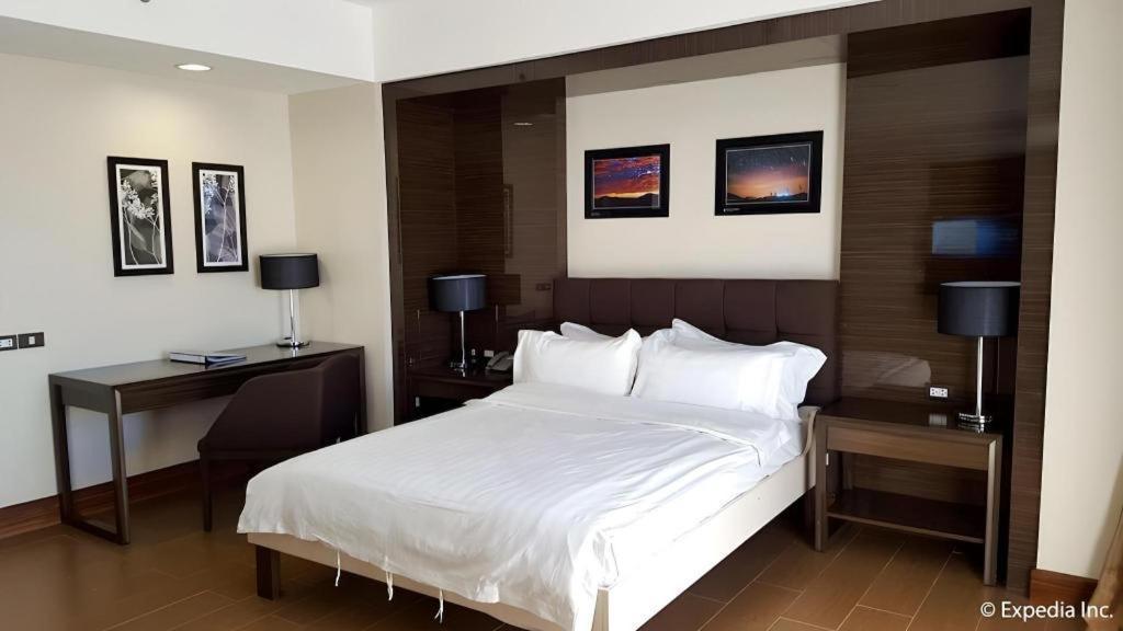 Newtown Plaza Hotel Baguio City Eksteriør bilde